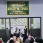 LANCAR: Suasana Masjid Al-Muttaqin, Desa Lades, Pamekasan saat kegiatan sharing session Ustadz Hannan Attaki.