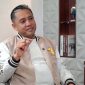 Ketua DPC Gerindra Pamekasan Taufiqurrahman saat podcast di Studio Klik Madura. 