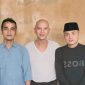 Lukman Hakim bersama Fauzan Jakfar dirangkul Ketua DPD PDI Perjuangan Jatim sekaligus Ketua Banggar DPR RI MH. Said Abdullah.