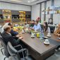 Presidir Wiraraja Group Akhmad Ma'ruf Maulana menemui Duta Besar Emirat Arab saat berkunjung ke Wiraraja Indonesia membahas investasi industri food halal. (FOTO: ISTIMEWA)