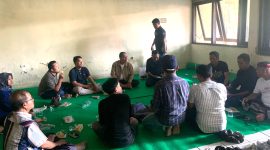 Pengurus Aliansi Jurnalis Pamekasan (AJP) menggelar rapat persiapan Forum Petani, Pengusaha dan Legislator Madura.