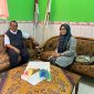 Direktur Klik Madura Sari Purwati saat berkoordinasi dengan Ketua MKKS SMP Negeri Pamekasan Abd. Basid,. S.Pd,. M.Pd.