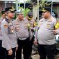 Kapolres Pamekasan AKBP Jazuli Dani Iriawan berbincang dengan jajaran PJU.