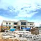 Proyek pembangunan Mako Polres Pamekasan di Jalan Raya Nyalaran Pamekasan. (FOTO: MOH. IQBALUL KHAVEY / KLIKMADURA)
