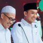 Palson Cabup - Cawabup Sampang KH. Muhammad bin Muafi - H. Abdullah Hidayat saat debat.