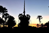 Monumen keris di perbatasan Kabupaten Sumenep - Pamekasan. (DOK. KLIKMADURA)