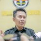 Kasi Humas Polres Sampang Ipda Andi Amin S saat memberikan keterangan pers. (DOK. POLRES SAMPANG)