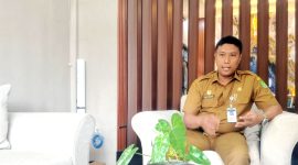 Kepala Dinas Ketenagakerjaan (Disnaker) Sumenep Heru Susanto. (FOTO: ZAINURRAHMAN/KLIK MADURA)