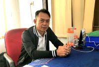 Kabid Pelatihan dan Hubungan Industrial, Dinas Ketenagakerjaan (Disnaker) Sampang Ervien Budijatmiko. (SUPRIYANTO / KLIKMADURA).