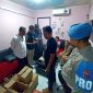 Personel Polres Pamekasan saat razia miras di salah satu tempat. (FOTO: HUMAS POLRES PAMEKASAN FOR KLIKMADURA)