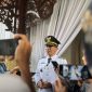 Bupati Pamekasan KH. Kholilurrahman saat diwawancara awak media.
