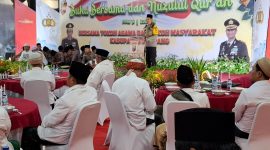 Kapolres Sampang AKBP Hartono menyampaikan sambutan saat peringatan Nuzulul Quran.