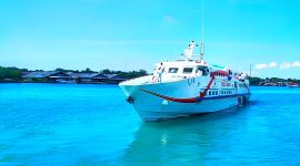 Kapal Express Bahari saat berangkat dari Pelabuhan Kalianget, Sumenep. (FOTO: IG@expressbahari.kalianget)