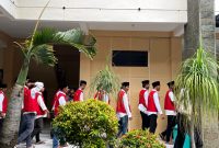 Sejumlah tahanan termasuk lima mantan panitia Pilkades PAW Desa Gugul, Kecamatan Tlanakan, Pamekasan bersiap menjalani persidangan di PN Pamekasan. (MOH. IQBALUL KHAVEI MZ / KLIKMADURA)