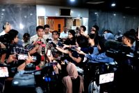 Menteri PKP Maruarar Sirait memberikan keterangan pers kepada awak media usai raker bersama Komisi V DPR RI. (FOTO: IG @maruararsirait)