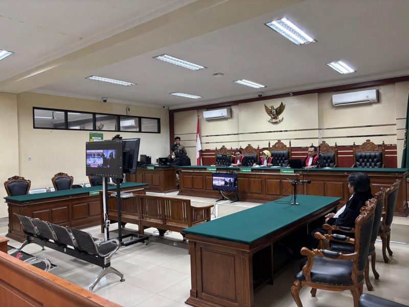 Suasana sidang putusan kasus tindak pidana korupsi yang menyeret mantan anggota DPRD Pamekasan, Zamachsary. (ISTIMEWA)