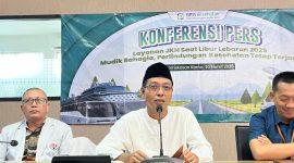 Kepala Dinas Kesehatan (Dinkes) Pamekasan dr. Saifuddin saat menghadiri konfrensi pers beberapa waktu lalu. (MOH. IQBALUL KHAVEI MZ / KLIKMADURA)