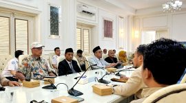 Suasana dialog kemanusiaan yang digelar Aliansi Jurnalis Pamekasan (AJP) di Ruang Rato Ebhu, Pendopo Agung Ronggosukowati Pamekasan. (AJP FOR KLIKMADURA)