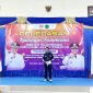 SEMANGAT: Ketua KONI Pamekasan Djohan Susanto melepas ratusan atlet untuk mengikuti Porprov Jawa Timur. (LAILIYATUN NURIYAH/KLIK MADURA)