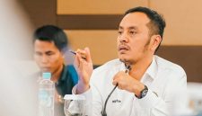 Inisiator RUU Perlindungan PRT sekaligus Ketua Komisi XIII DPR RI, Willy Aditya. (ISTIMEWA)