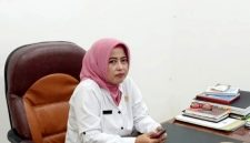 Kepala Bidang Koperasi dan Usaha Mikro, Diskopindag Sampang, Evi Hariati. (IBNU ANSORI / KLIKMADURA)