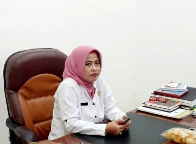 Kepala Bidang Koperasi dan Usaha Mikro, Diskopindag Sampang, Evi Hariati. (IBNU ANSORI / KLIKMADURA)