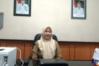 Plt Kepala Bidang Perekonomian, Sekretariat Daerah (Setda) Sampang, Kustantinah. (IBNU ANSORI / KLIKMADURA)