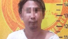 S (35), warga Kabupaten Sampang yang dibekuk Polres Sumenep lantaran kedapatan bawa narkoba jenis sabu. (POLRES SUMENEP FOR KLIKMADURA)