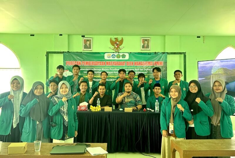 Sebanyak 30 mahasiswa UIM foto bersama usai mengikuti pelatihan. (ISTIMEWA)