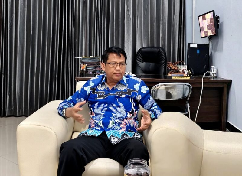 Kepala Dinas Pertanian Sampang, Ir. Suyono. (IBNU ANSORI / KLIKMADURA)