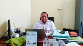 Kepala Diskop UKM dan Naker Pamekasan, Muttaqin. (LAILIYATUN NURIYAH / KLIKMADURA)