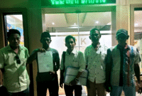 Sejumlah nelayan asal Desa Batioh, Kecamatan Banyuates, Kabupaten Sampang saat melapor ke Polda Jawa Timur, Jumat (22/8/2025).