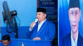 Ketua DPC Partai Demokrat Pamekasan, Ismail,. SHI,. M.IP saat perayaan HUT-24 Partai Demokrat.