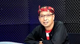Kepala Dinkes Pamekasan, dr. Saifudin saat podcast di Studio Catatan Pena, Klik Madura.
