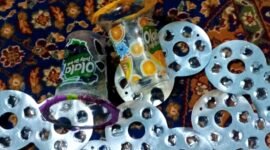 Tangkapan layar bungkus jajan yang viral di media sosial diduga menjadi penyebab meninggalnya balita di Pamekasan. (ISTIMEWA)