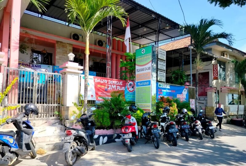 Suasana Puskesmas Bulangan Haji, Kecamatan Pegantenan, Pamekasan. (LAILIYATUN NURIYAH / KLIKMADURA)