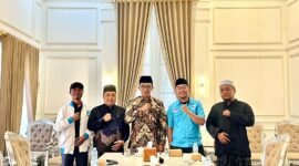 Pengurus DPD Partai Gelora Pamekasan saat silaturrahim dengan Bupati Dr. KH. Kholilurrahman beberapa waktu lalu. (DOK. KLIKMADURA)