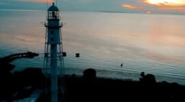 Menara Suar di Desa Tarebung, Kecamatan Gayam, Pulau Sapudi. (ISTIMEWA)