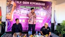 Manajer PLN UP3 Madura, Fahmi Fahresi saat menjadi pembicara pada kegiatan talkshow kepemudaan di Ponpes Al Mardliyyah, Desa Tagangser Laok, Kecamatan Waru, Pamekasan.