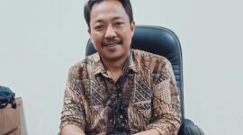 Pimpinan BRI Branch Office Sampang, Dahlan Hariyadi. (KLIKMADURA)