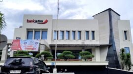 Kantor Bank Jatim Cabang Sampang. (DOK. KLIKMADURA)
