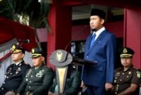 Bupati Sumenep Achmad Fauzi Wongsojudo saat memimpin upacara Hari Kesaktian Pancasila 2025. (KLIKMADURA)