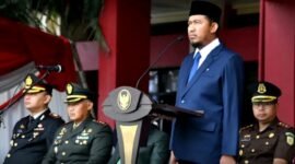 Bupati Sumenep Achmad Fauzi Wongsojudo saat memimpin upacara Hari Kesaktian Pancasila 2025. (KLIKMADURA)