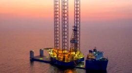 Salah satu sumur lepas pantai dengan rig emerald driller milik Pertamina Drilling. (Sumber IG: @pertamina)