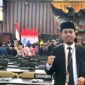 Hairul, salah satu pemuda asal Kangean saat menghadiri sebuah acara. (DOK. KLIKMADURA)
