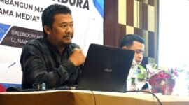 Ketua Ikatan Jurnalis Televisi Indonesia (IJTI) Korda Madura, Veros Afif. (DOK. KLIKMADURA)