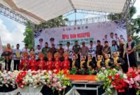 Ketua PGRI Pamekasan Jamil Foto Bersama Forkopimda di Apel dan Resepsi HUT ke-80 PGRI dan HGN 2025. (SYARIFATUL JANNAH/KLIK MADURA)