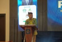 Kepala Dinas Pendidikan dan Kebudayaan (Disdikbud) Kabupaten Pamekasan, Akhmad Basri Yulianto saat menyampaikan sambutan pada kegiatan Gebyar Pendidikan di Ballroom Azana Style Pamekasan. (DOK. KLIKMADURA)