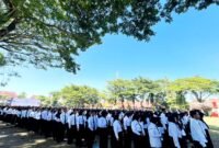 Ribuan PPPK saat mengikuti prosesi pelantikan di lapangan Mandhapa Agung Ronggosukowati Pamekasan beberapa waktu lalu. (DOK. KLIKMADURA)