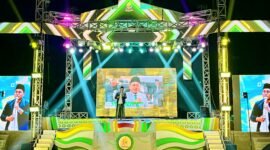 Ketua DPRD Pamekasan, Ali Masykur saat memberikan sambutan pada acara Wisuda ke-XIX Pondok Pesantren Darul Ulum II Baled Dhajah (Dubaja).